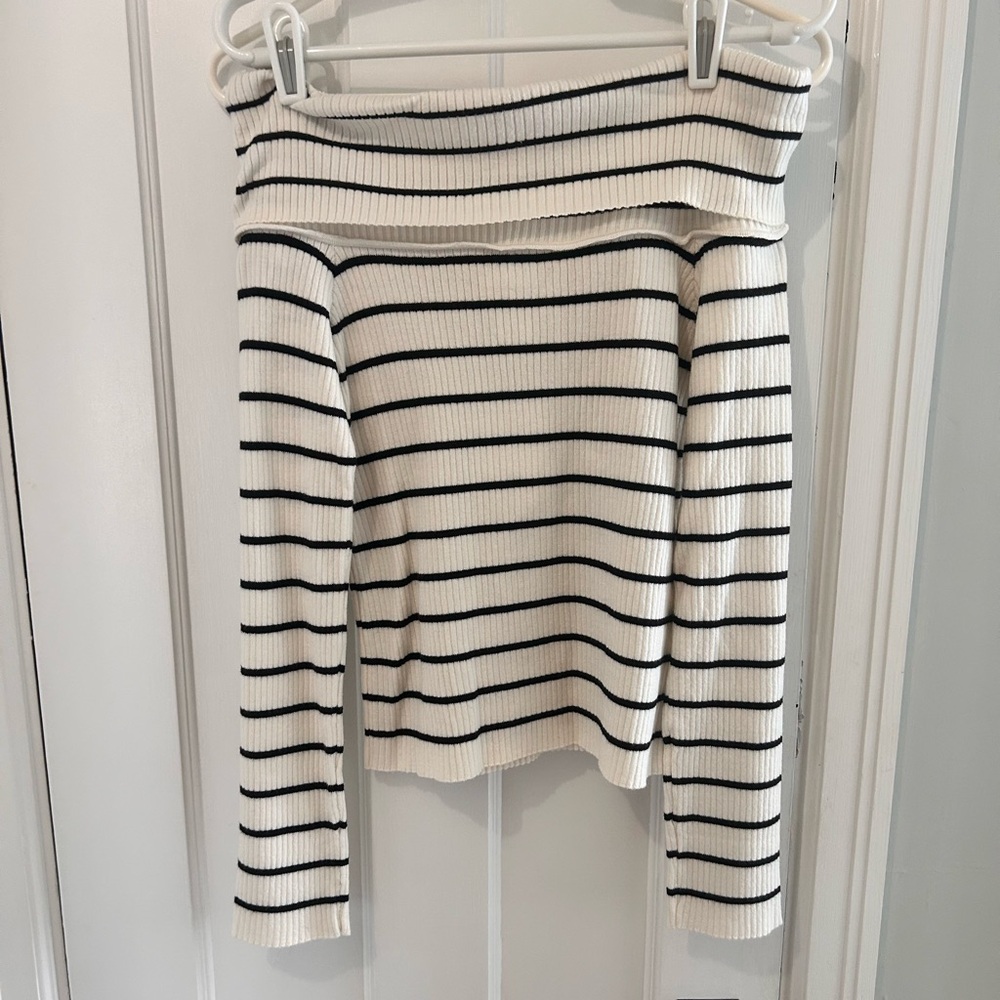 H&M White and Black Striped Off-Shoulder Ribbed Top NWOT